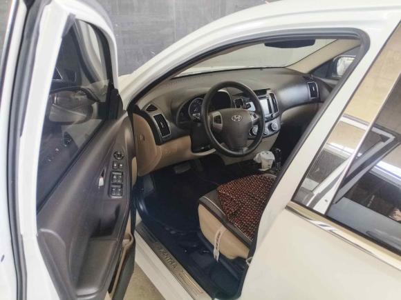 [青岛·鲁B] 二手现代悦动2011款 1.6L 自动舒适型