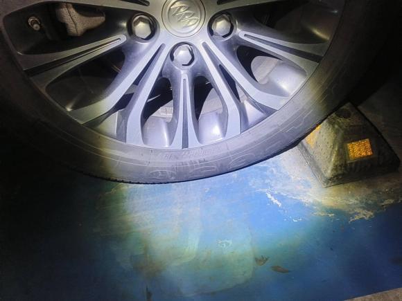 [南昌·赣A] 二手别克别克GL82022款 陆上公务舱 652T 豪华型