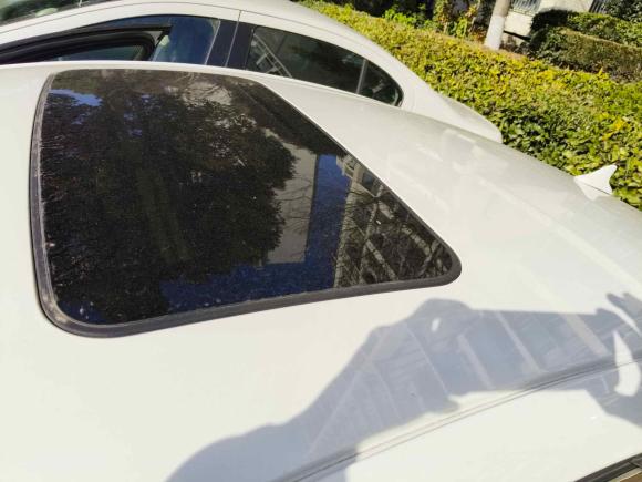 [上海·苏F] 二手别克君威2012款 2.0L 舒适版