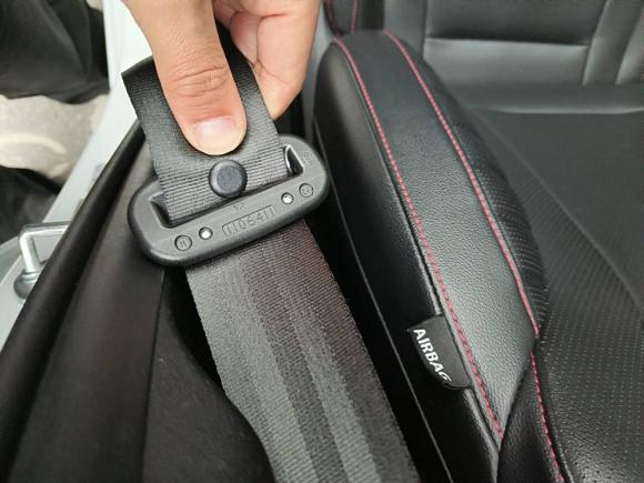 [成都·川A] 二手现代伊兰特2022款 1.5L CVT 20周年纪念款