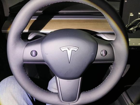 [武汉·鄂A] 二手特斯拉Model 32021款 标准续航后驱升级版