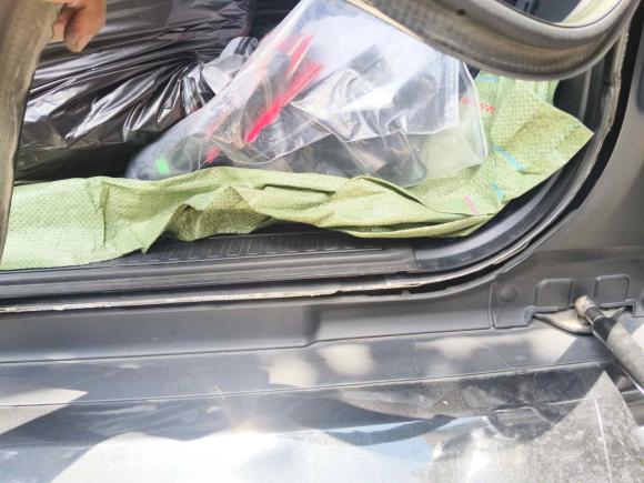 [广州·粤A] 二手路虎路虎卫士2023款 130 3.0T P400 HSE