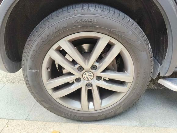 [佛山·粤Y] 二手大众途锐2017款 3.0TSI 拓界版