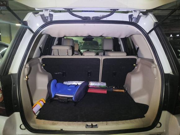 [成都·粤B] 二手路虎神行者22013款 2.2T SD4 SE柴油版