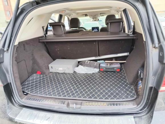 [上海·沪D] 二手奔驰奔驰GLE2018款 GLE 320 4MATIC 动感型臻藏版