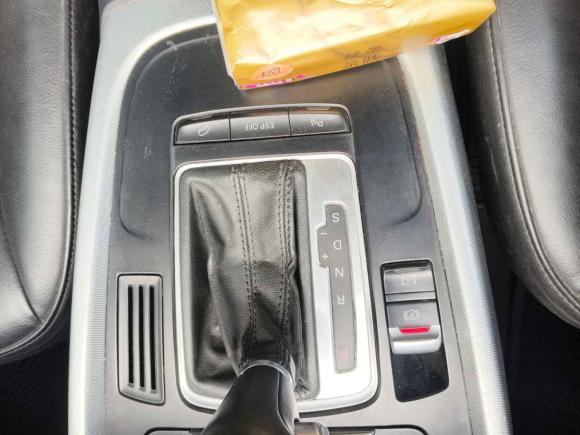 [上海·浙F] 二手奥迪奥迪Q52010款 2.0TFSI 技术型