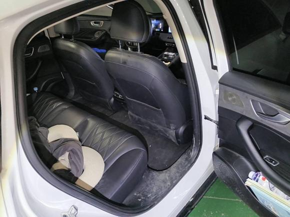 [合肥·皖A] 二手荣威荣威D72023款 EV 510km 后驱旗舰版