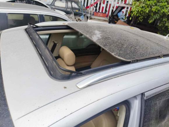 [深圳·粤B] 二手奥迪奥迪Q72014款 35 TFSI 运动型