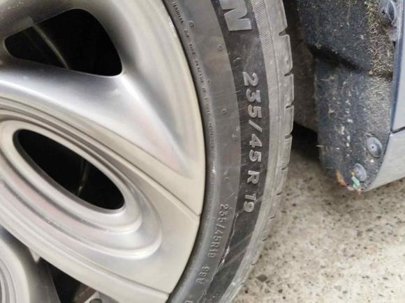 [上海·沪A] 二手欧拉欧拉闪电猫2022款 555km 尊贵版