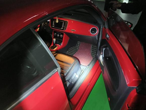 [深圳·粤B] 二手大众甲壳虫2017款 180TSI 宜乐版