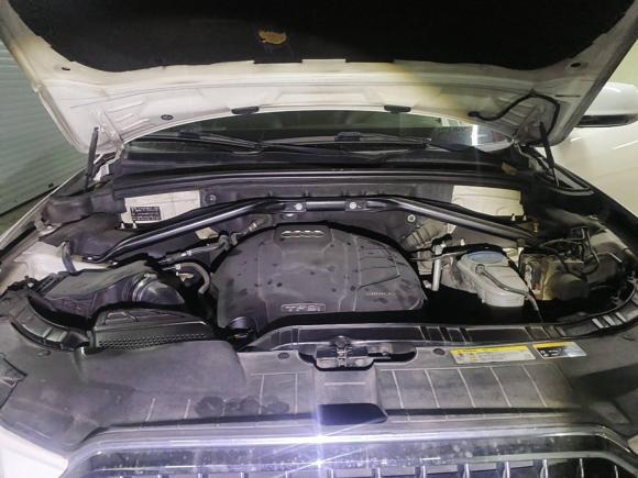 [苏州·苏M] 二手奥迪奥迪Q52016款 40 TFSI 进取型