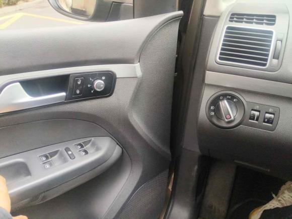 [杭州·浙A] 二手大众途安2015款 1.4T DSG舒适版5座