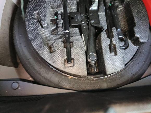 [南通·苏F] 二手吉利汽车远景X12017款 1.3L 自动乐趣版