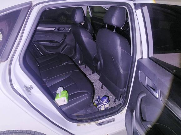 [杭州·皖N] 二手荣威荣威i62018款 20T 自动旗舰版