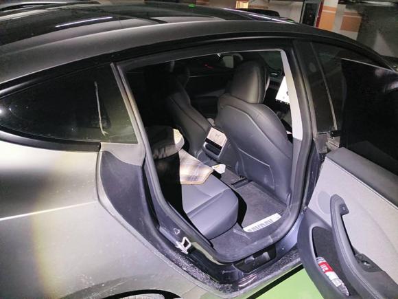 [上海·沪A] 二手特斯拉Model 32023款 后轮驱动版