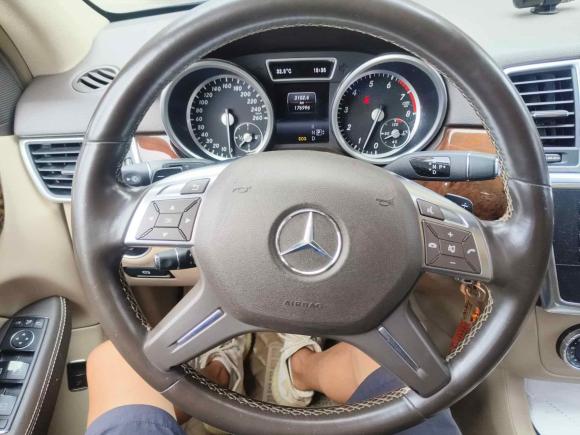 [上海·沪B] 二手奔驰奔驰M级2014款 ML 400 4MATIC动感型