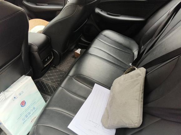 [上海·苏F] 二手荣威荣威i52020款 1.5L 自动4G互联领豪旗舰版