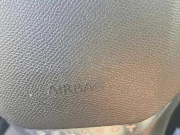 [武汉·鄂A] 二手标致标致4082015款 1.2T 自动豪华版