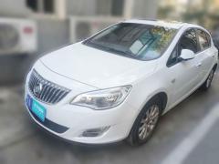 [南京·苏A] 别克英朗2014款 XT 1.6L 自动时尚版