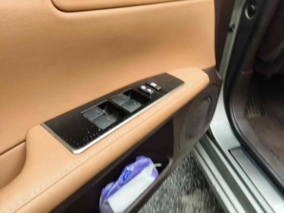 [上海·沪G] 二手雷克萨斯雷克萨斯ES2015款 200 精英版