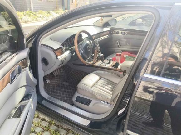 [嘉兴·贵C] 二手大众辉腾2011款 3.6L V6 5座加长舒适版