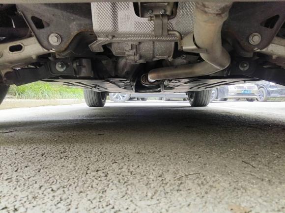 [上海·沪B] 二手路虎揽胜极光2020款 249PS R-DYNAMIC S 首发运动定制版