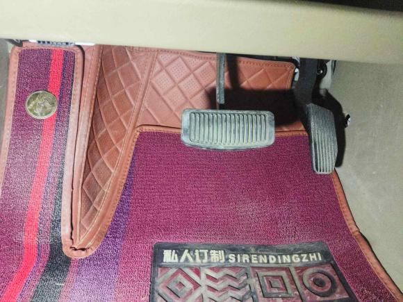 [西安·陕A] 二手现代途胜2013款 2.0L 自动两驱舒适型