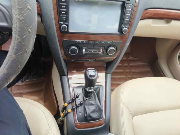 [广州·陕A] 二手斯柯达明锐2014款 1.6L 自动逸俊版