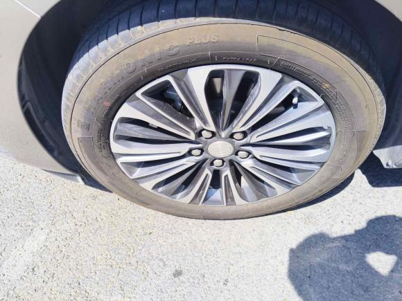 [杭州·浙A] 二手别克别克GL82022款 ES陆尊 653T 豪华型