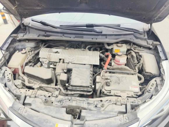 [广州·粤A] 二手丰田雷凌2016款 双擎 1.8H GS E-CVT精英天窗版