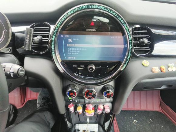 [上海·苏U] 二手MINIMINI2023款 改款 2.0T COOPER S 艺术家