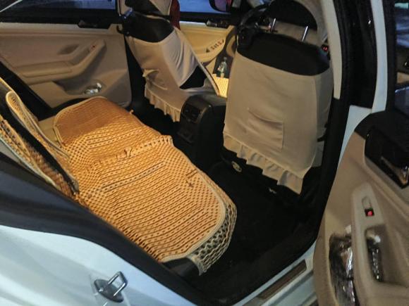 [上海·沪B] 二手大众速腾2015款 230TSI 自动舒适型