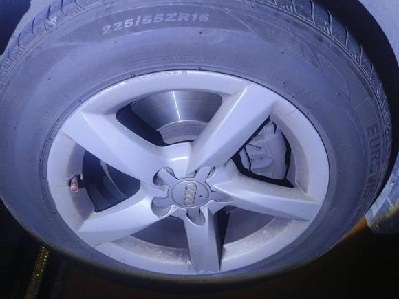 [深圳·粤B] 二手奥迪奥迪A4L2013款 35 TFSI 自动标准型