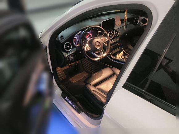 [成都·川A] 二手奔驰奔驰C级2015款 C 200 运动版 4MATIC