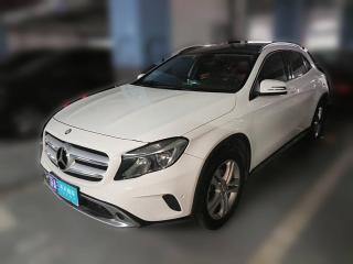 奔驰奔驰GLA2015款 GLA 200 动感型「南京二手车」「天天拍车」