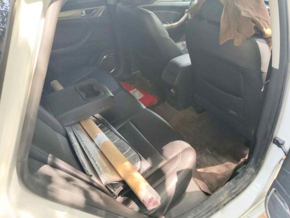 [苏州·豫B] 二手长安逸动2018款 高能版 1.6L GDI 手动先锋型 国V