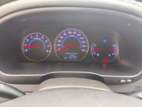 [杭州·鲁A] 二手现代胜达经典2012款 2.4 至尊版 七座四驱