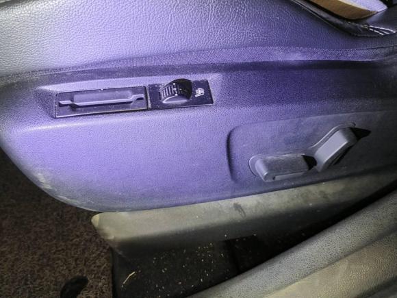 [西安·陕U] 二手DSDS 62014款 1.6T 豪华版THP160