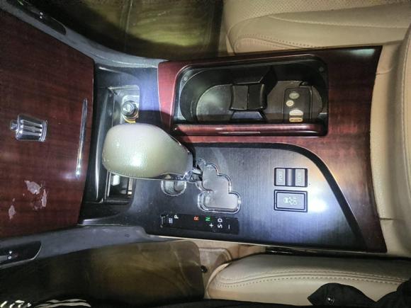 [杭州·浙A] 二手丰田皇冠2010款 2.5L Royal 真皮天窗版