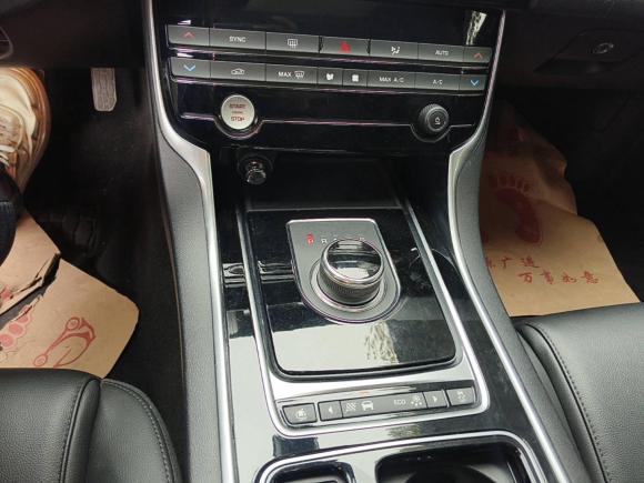[武汉·鄂W] 二手捷豹捷豹XEL2018款 2.0T 200PS 精英版