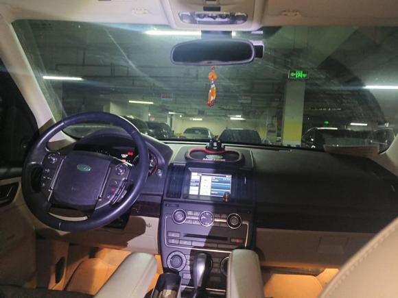 [成都·粤B] 二手路虎神行者22013款 2.2T SD4 SE柴油版