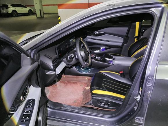 [西安·陕U] 二手广汽传祺影豹2021款 270T DCT J15版