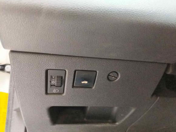 [西安·陕A] 二手标致标致3082013款 1.6L 自动优尚型