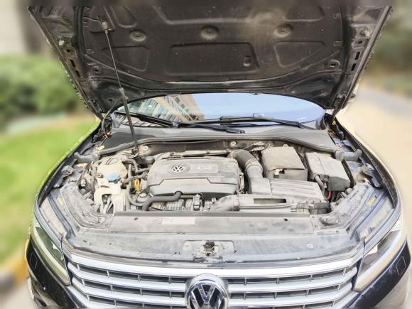 [南京·苏A] 二手大众帕萨特2017款 330TSI DSG御尊版