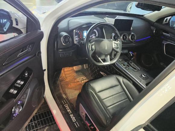 [南京·苏A] 二手魏牌魏牌 VV52017款 2.0T 超豪型