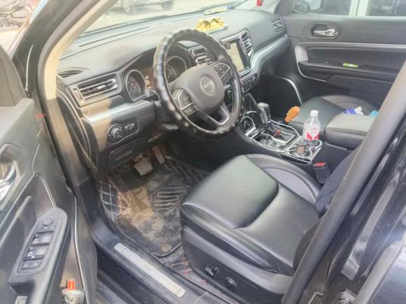 [青岛·鲁U] 二手Jeep指挥官2018款 2.0T 四驱臻享版 国VI