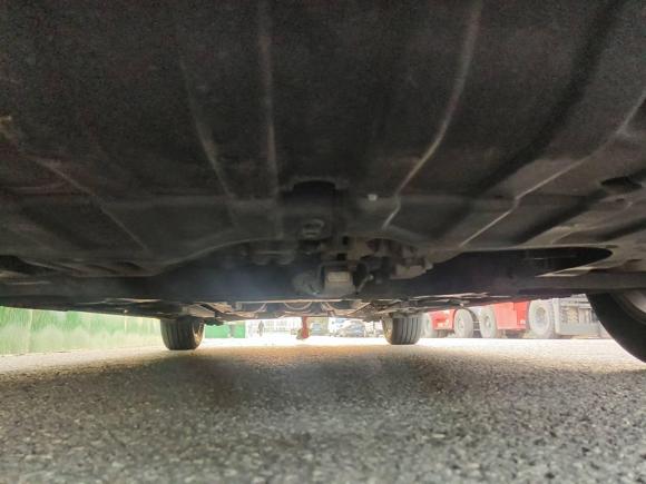 [南京·苏A] 二手现代朗动2012款 1.6L 手动时尚型