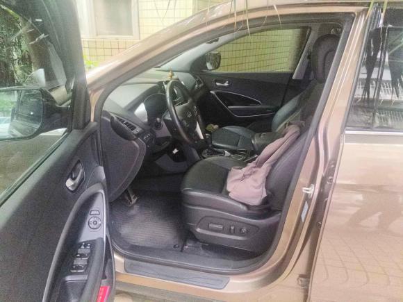 [成都·川A] 二手现代胜达2015款 2.0T 自动四驱智能型 7座