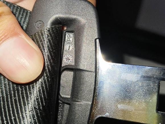 [深圳·粤B] 二手沃尔沃沃尔沃S90插电式混动2023款 T8插电式混合动力 四驱长续航智雅豪华版