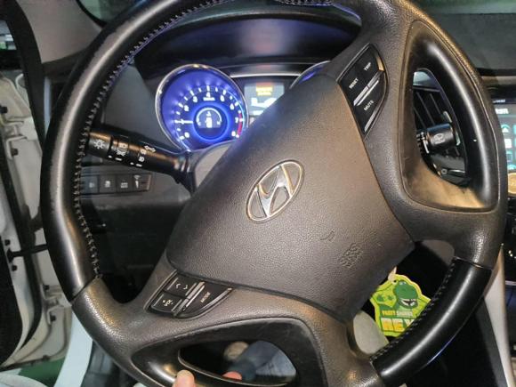 [杭州·浙A] 二手现代索纳塔2011款 2.0L 自动领先版